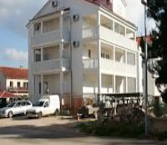 Jelic Biograd Na Moru
