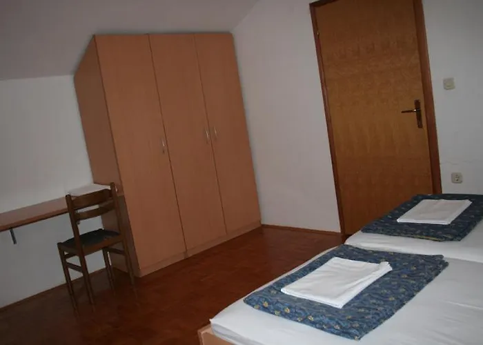 Jelic Gostinjska kuća *